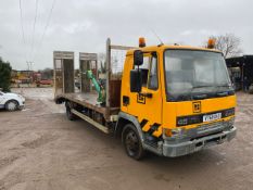 1999/V REG LEYLAND DAF FA 45.150 5.7L DIESEL YELLOW BEAVERTAIL LORRY, SHOWING 2 FORMER KEEPERS