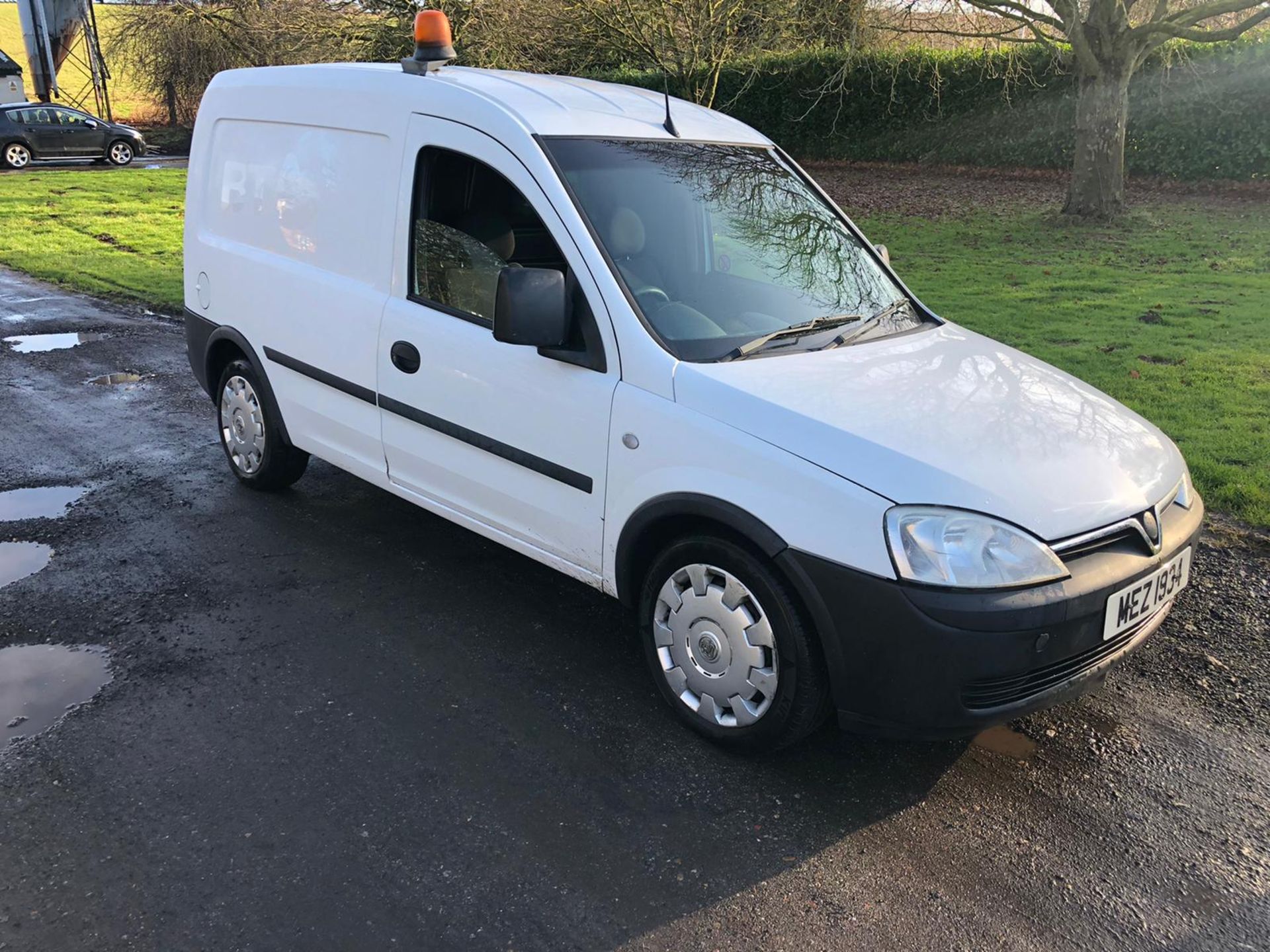 2007 VAUXHALL COMBO 2000 CDTI 1.25 DIESEL WHITE VAN, SHOWING 0 FORMER KEEPERS *NO VAT*