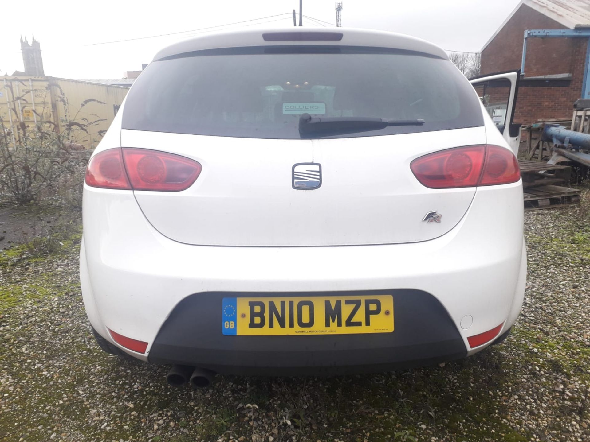 2010/10 REG SEAT LEON FR CR TDI 2.0 DIESEL WHITE 5DR HATCHBACK, SHOWING 2 FORMER KEEPERS *NO VAT* - Image 6 of 12