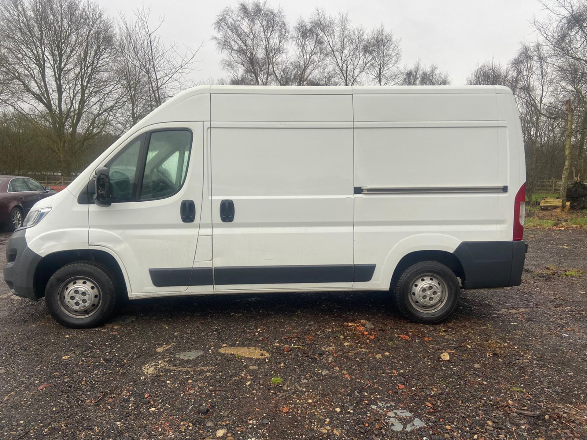 2016/66 REG CITROEN RELAY 35 L2H2 ENTERPRISE BLUE HDI 2.0 DIESEL PANEL VAN, SHOWING 0 FORMER KEEPERS - Image 4 of 9