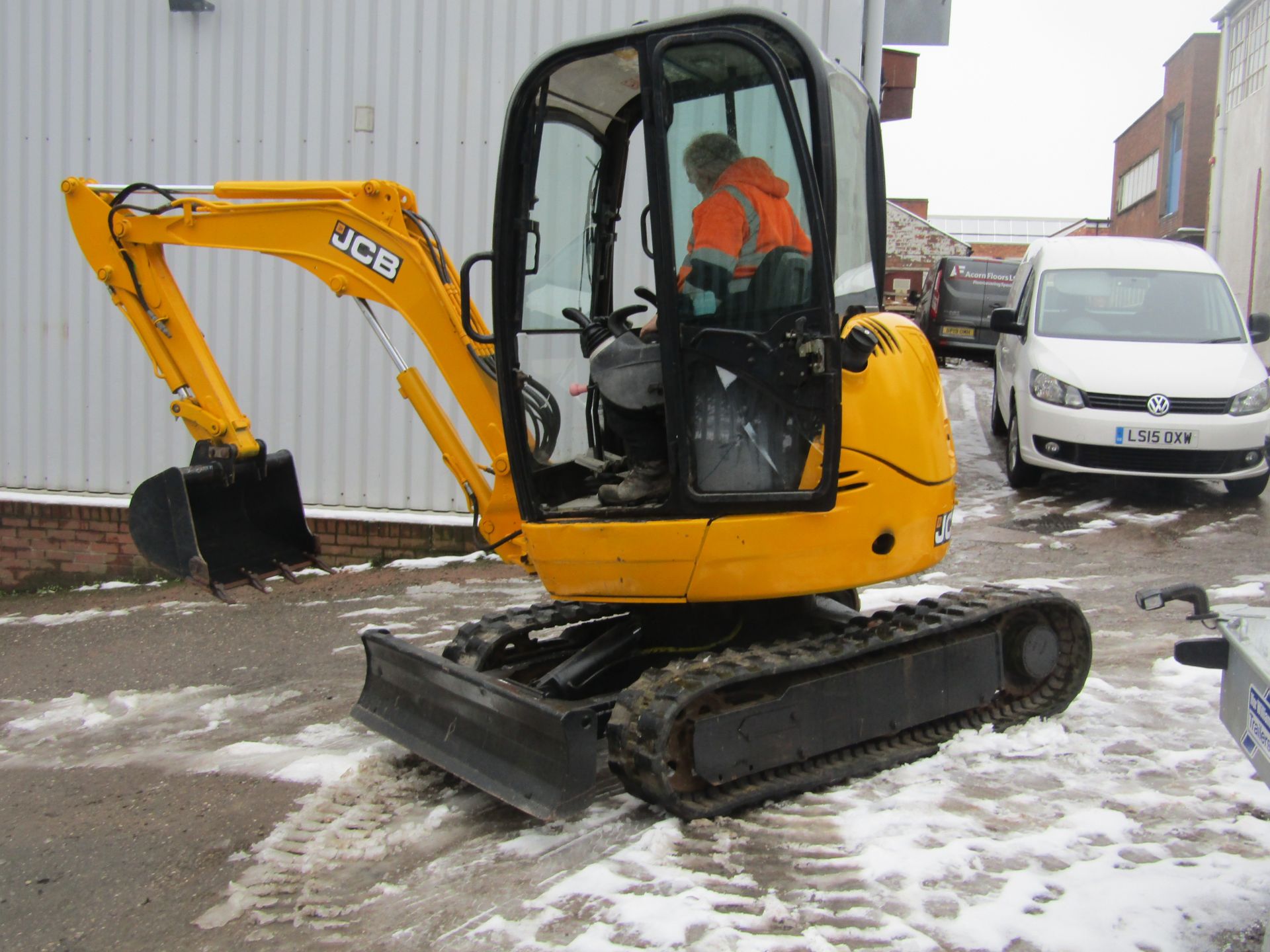 JCB 8025 TRACKED DIGGER / EXCAVATOR, SERIAL NUMBER 1226529, ZERO TAIL SWING, YEAR 2008 *PLUS VAT* - Image 4 of 10