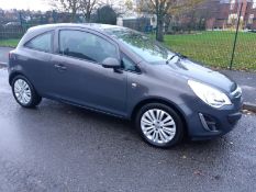 2013/13 REG VAUXHALL CORSA ENERGY AC 1.2 PETROL GREY 3 DOOR HATCHBACK, SHOWING 2 FORMER KEEPERS