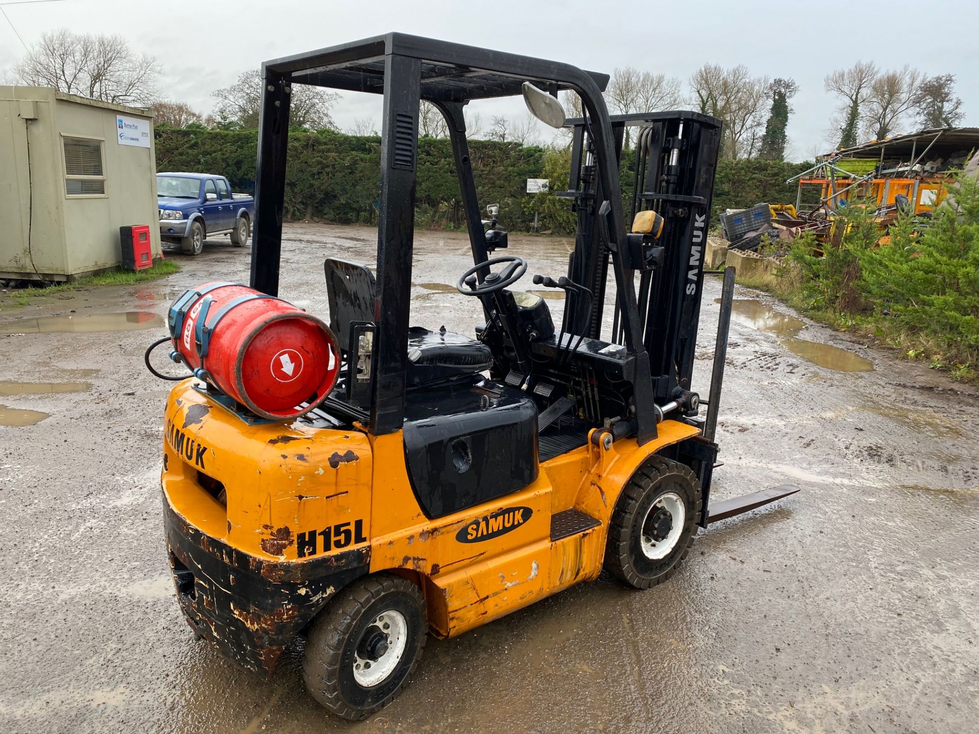 Samuk gas forklift, side shift, nearly new tyres all round, runs lovely *PLUS VAT* - Image 2 of 6