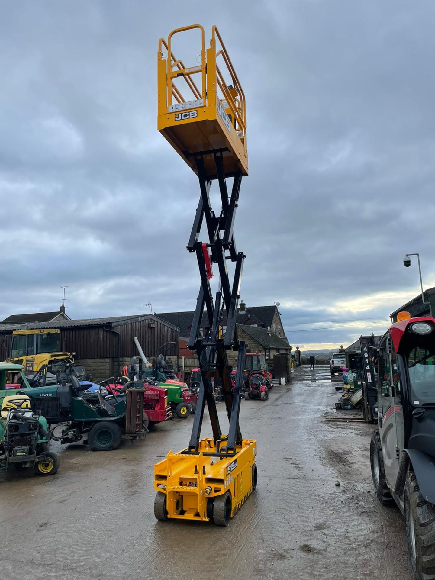 2019 JCB S1530E ELECTRIC SCISSOR LIFT, DRIVES AND LIFTS, CLEAN MACHINE, EX DEMO CONDITION *PLUS VAT* - Image 2 of 4