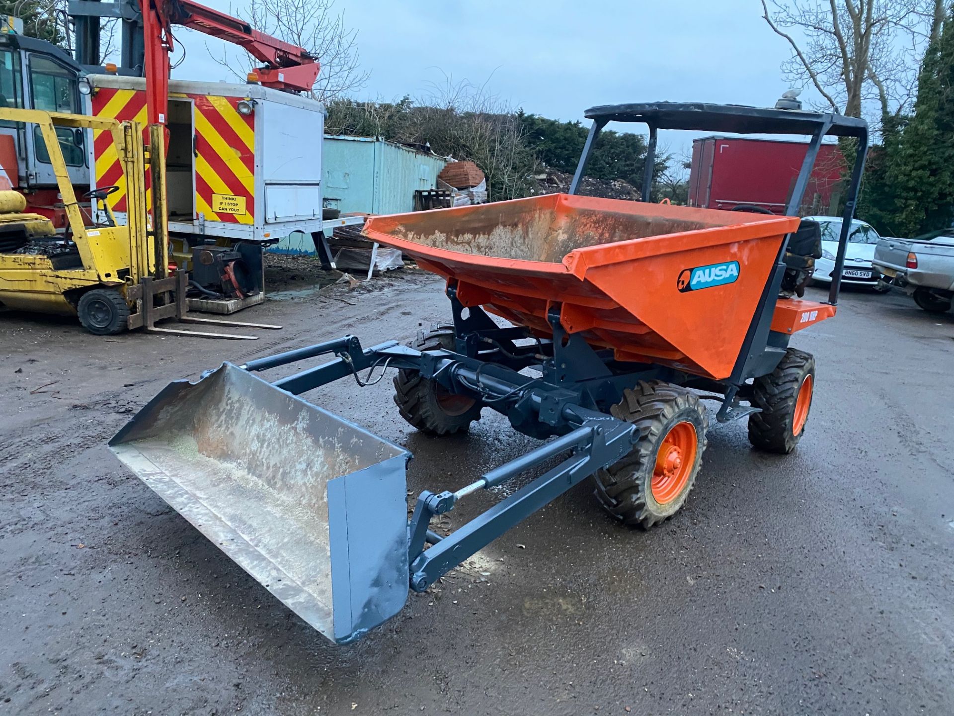 03 Ausa 2 ton 4x4 SELF LOADING dumper, hydraulic front arm to load itself *plus vat* - Image 5 of 5