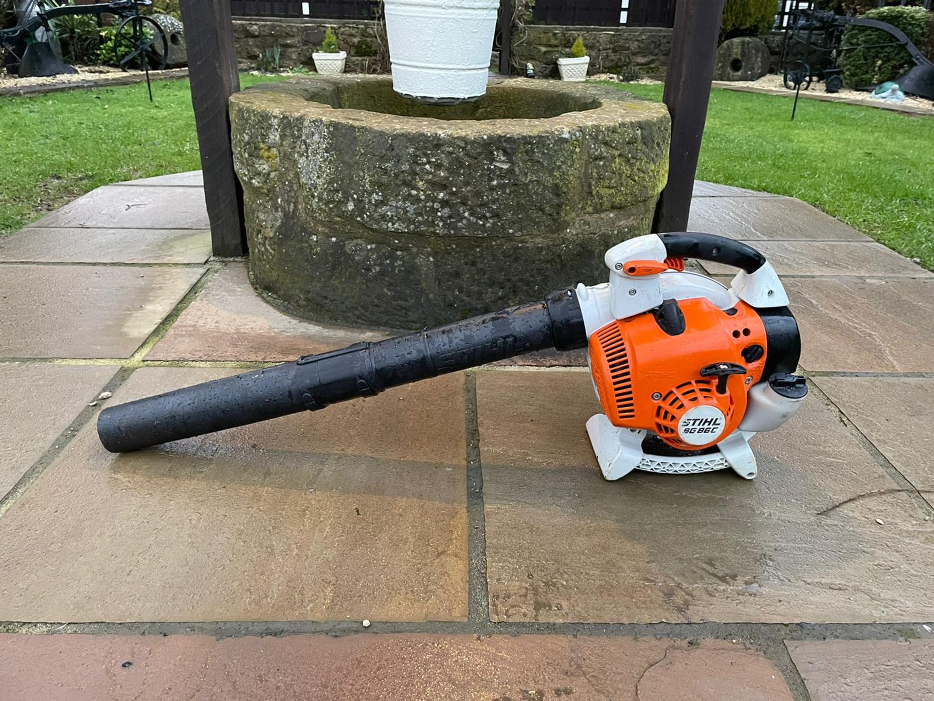 STIHL BG86C-E LEAF BLOWER, RUNS AND WORKS, CLEAN MACHINE, BOUGHT BRAND NEW 2 YEARS AGO *NO VAT*