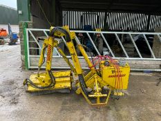 TWOSE Q-FT25 HEDGE CUTTER, PTO DRIVEN, SUITABLE FOR 3 POINT LINKAGE, CABLE CONTROLLED *PLUS VAT*