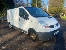 2007/57 REG RENAULT TRAFIC LL29 DCI 115 2.0 DIESEL WHITE PANEL VAN, SHOWING 2 FORMER KEEPERS *NO VAT