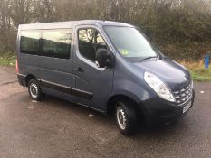 2013/63 REG RENAULT MASTER 2.3 DIESEL DISABLED ACCESS VEHICLE / MINIBUS, SHOWING 2 FORMER KEEPERS
