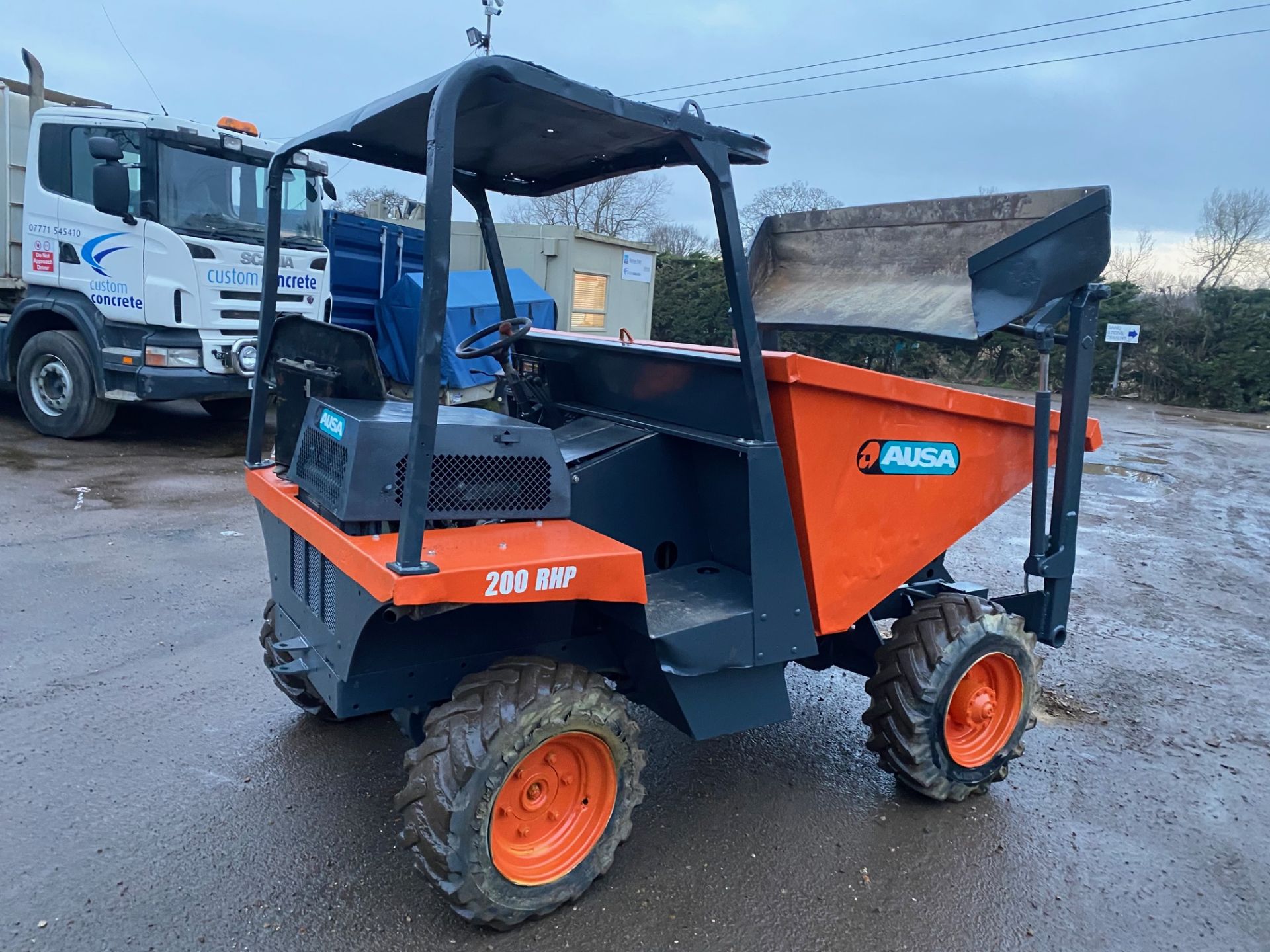 03 Ausa 2 ton 4x4 SELF LOADING dumper, hydraulic front arm to load itself *plus vat* - Image 3 of 5