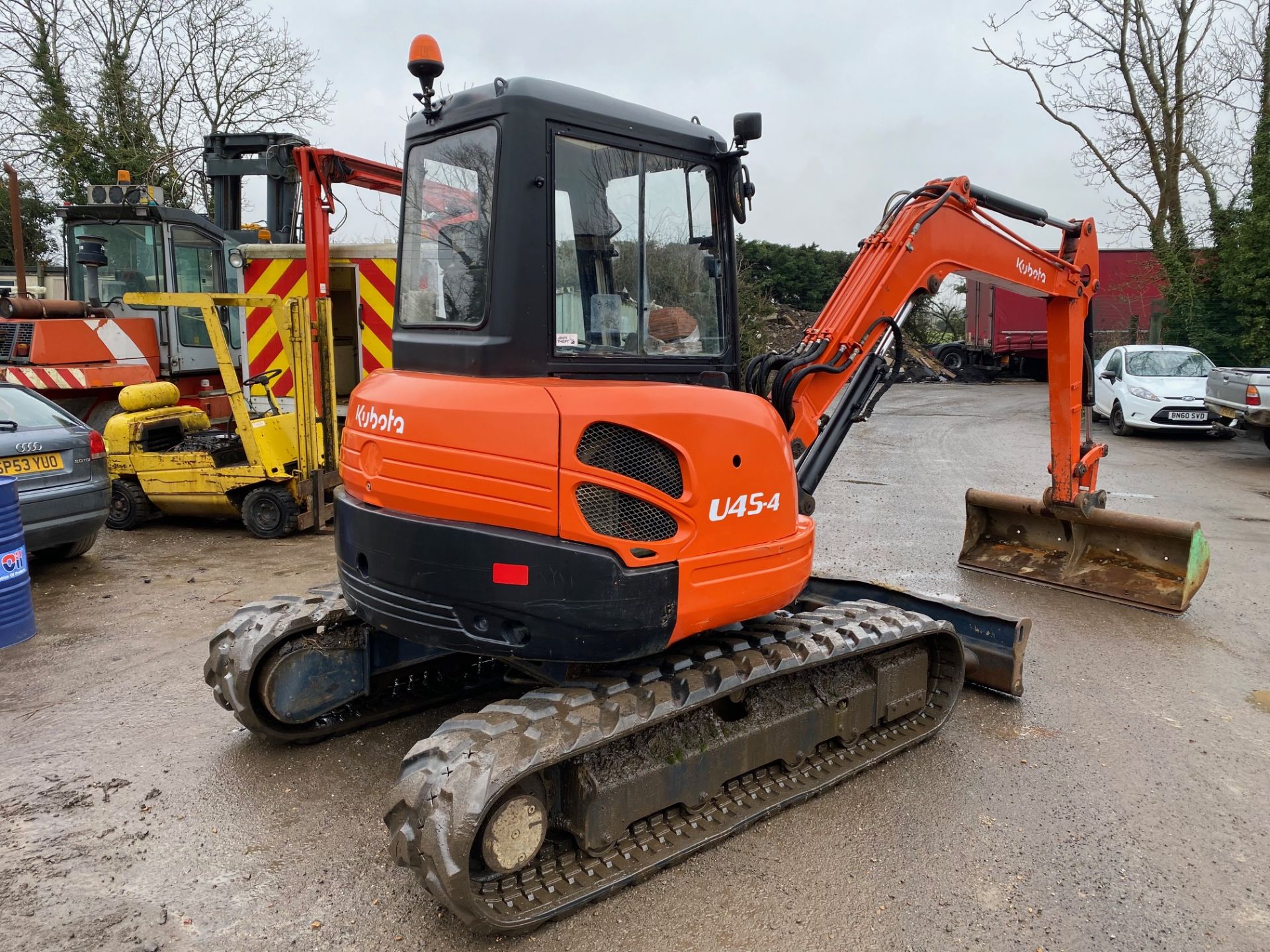 2006 KUBOTA U45-3 MINI DIGGER, RECENT NEW RUBBER TRACKS, 4800 HOURS *PLUS VAT* - Image 4 of 5