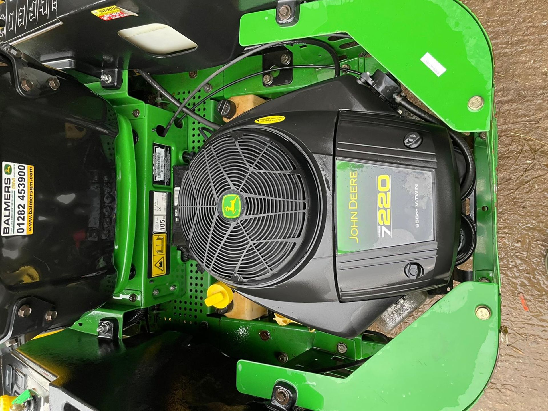 2014 JOHN DEERE Z435 ZERO TURN MOWER, SOLD NEW IN 2015, RUNS, DRIVES AND CUTS, GOOD CONDITION - Image 7 of 8