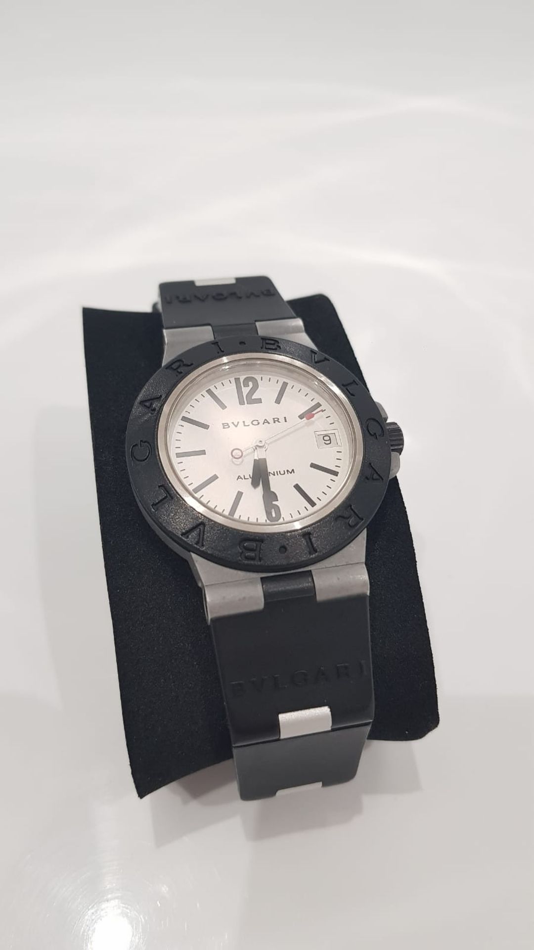 GENUINE BULGARI BVLGARI ALUMINIUM AL 38mm DIAGONO AUTOMATIC MEN'S WATCH. - Image 3 of 6