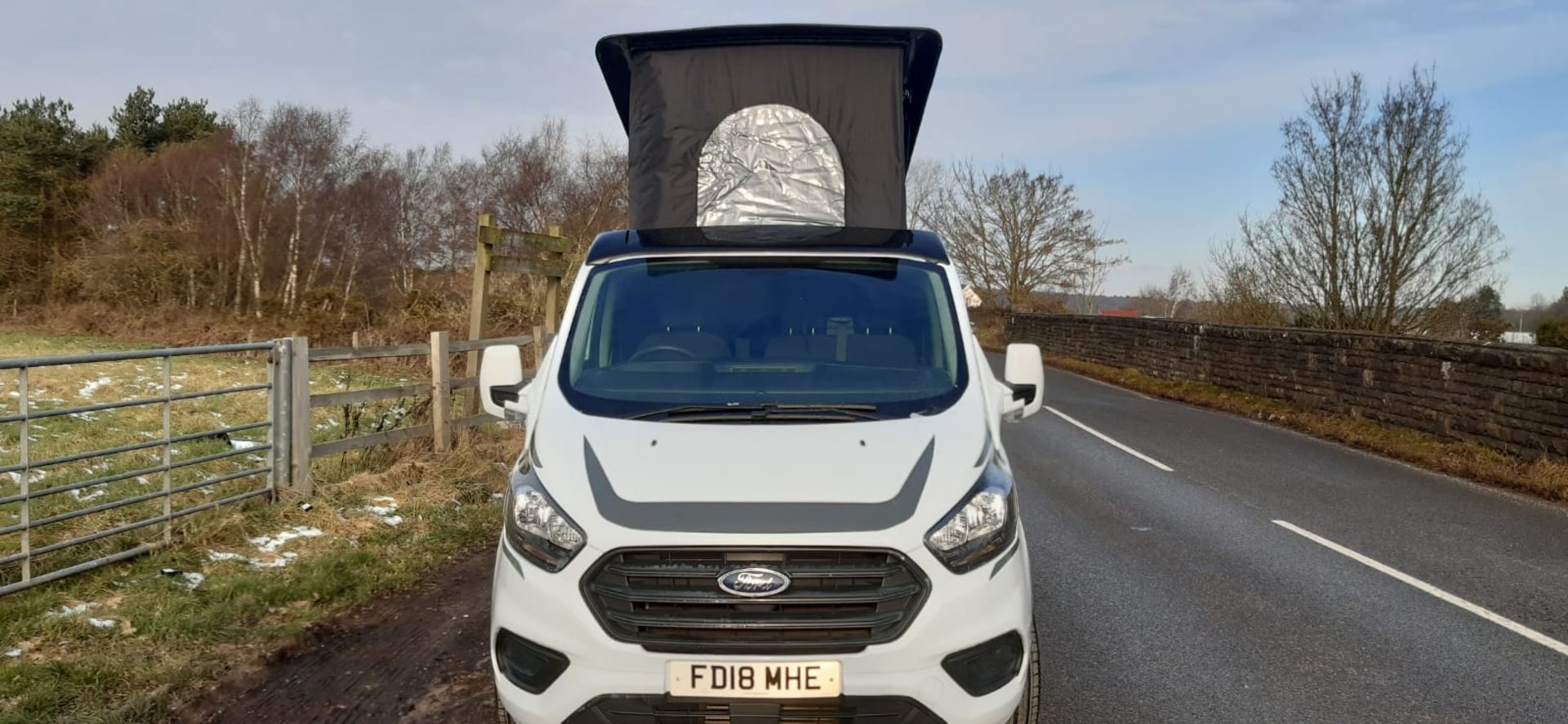 2018/18 REG FORD TRANIST CUSTOM 300 BASE 2.0 DIESEL WHITE PANEL VAN, SHOWING 0 FORMER KEEPERS - Image 3 of 22