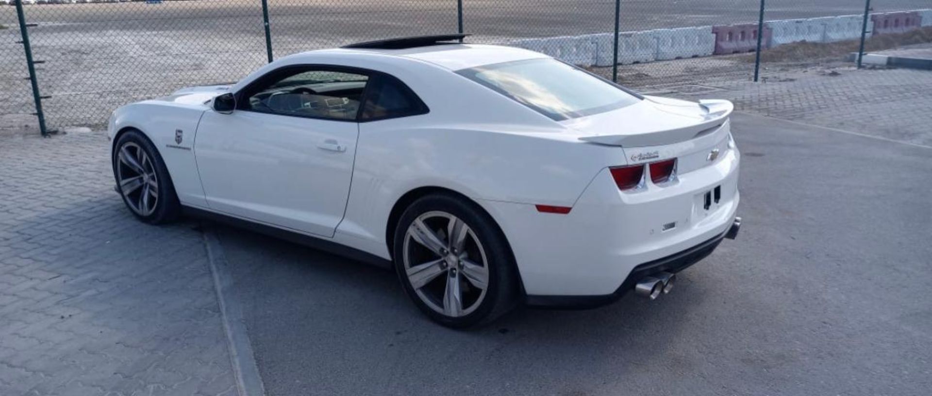 2013 ZL1 CHEVROLET CAMARO AMERICAN V8. LOW MILES. 580 BHP. Sold with Nova - Image 4 of 6