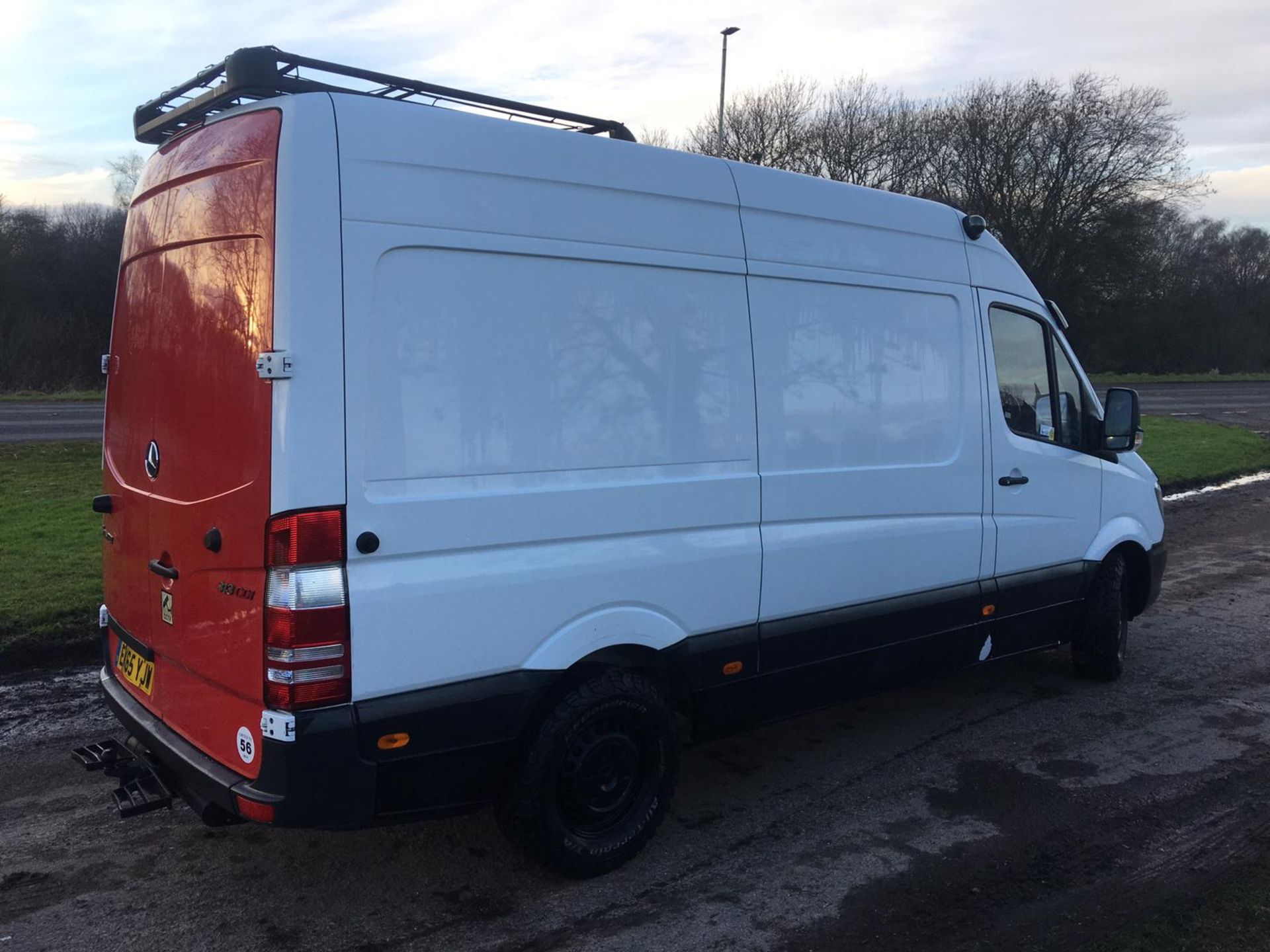 2015/65 REG MERCEDES-BENZ SPRINTER 313 CDI 2.2 DIESEL PANEL VAN, SHOWING 1 FORMER KEEPER *NO VAT* - Image 7 of 29