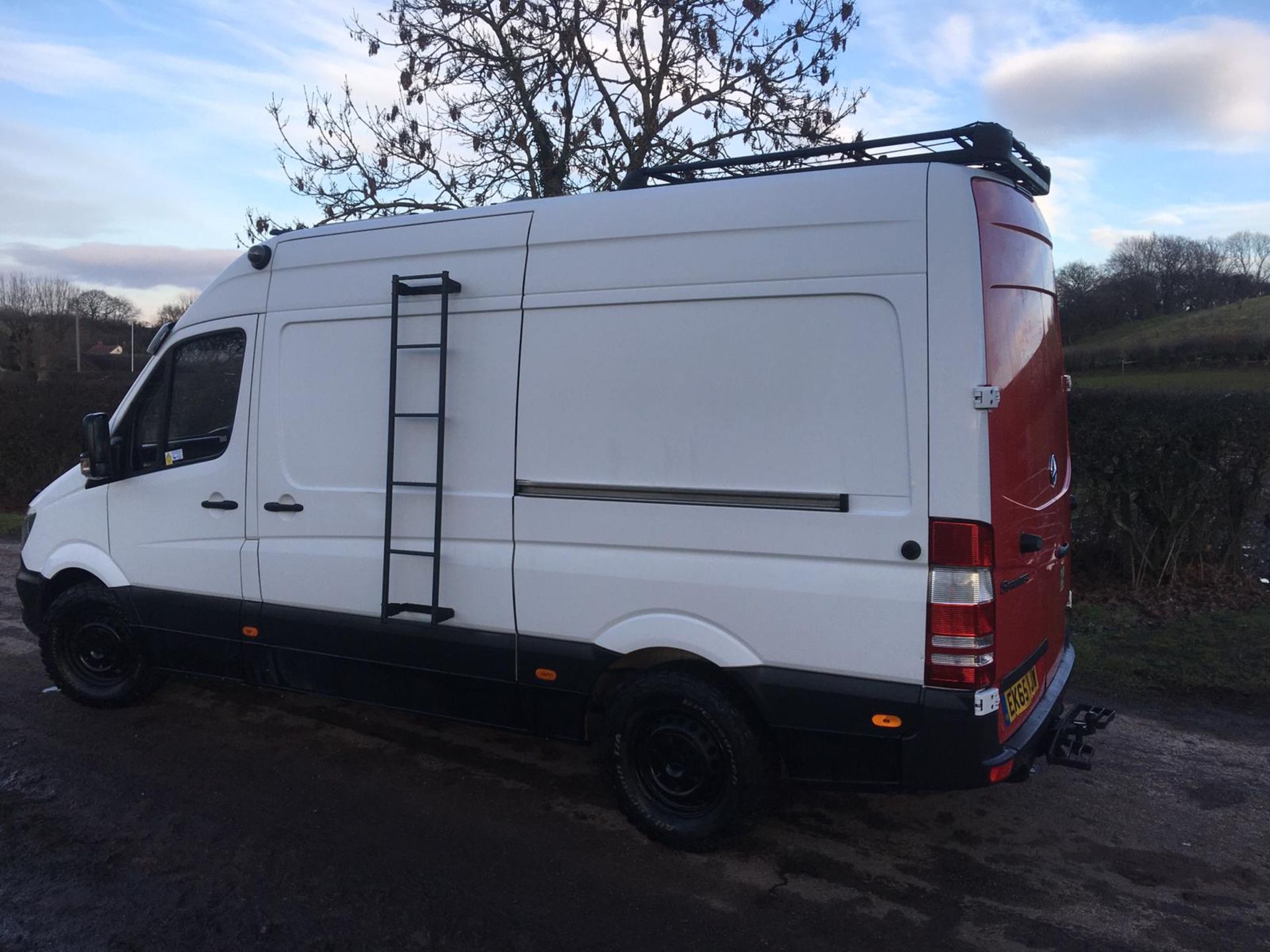 2015/65 REG MERCEDES-BENZ SPRINTER 313 CDI 2.2 DIESEL PANEL VAN, SHOWING 1 FORMER KEEPER *NO VAT* - Image 4 of 29