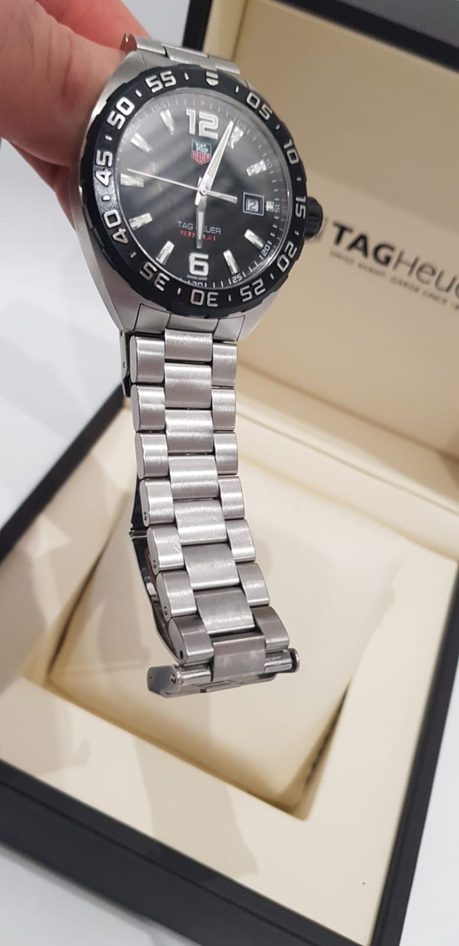 TAG HEUER FORMULA 1 GENTS WATCH 41MM, BOX, GUARANTEE CARD & BOOKLET, STUNNING WATCH WAZ1116 - Image 4 of 7