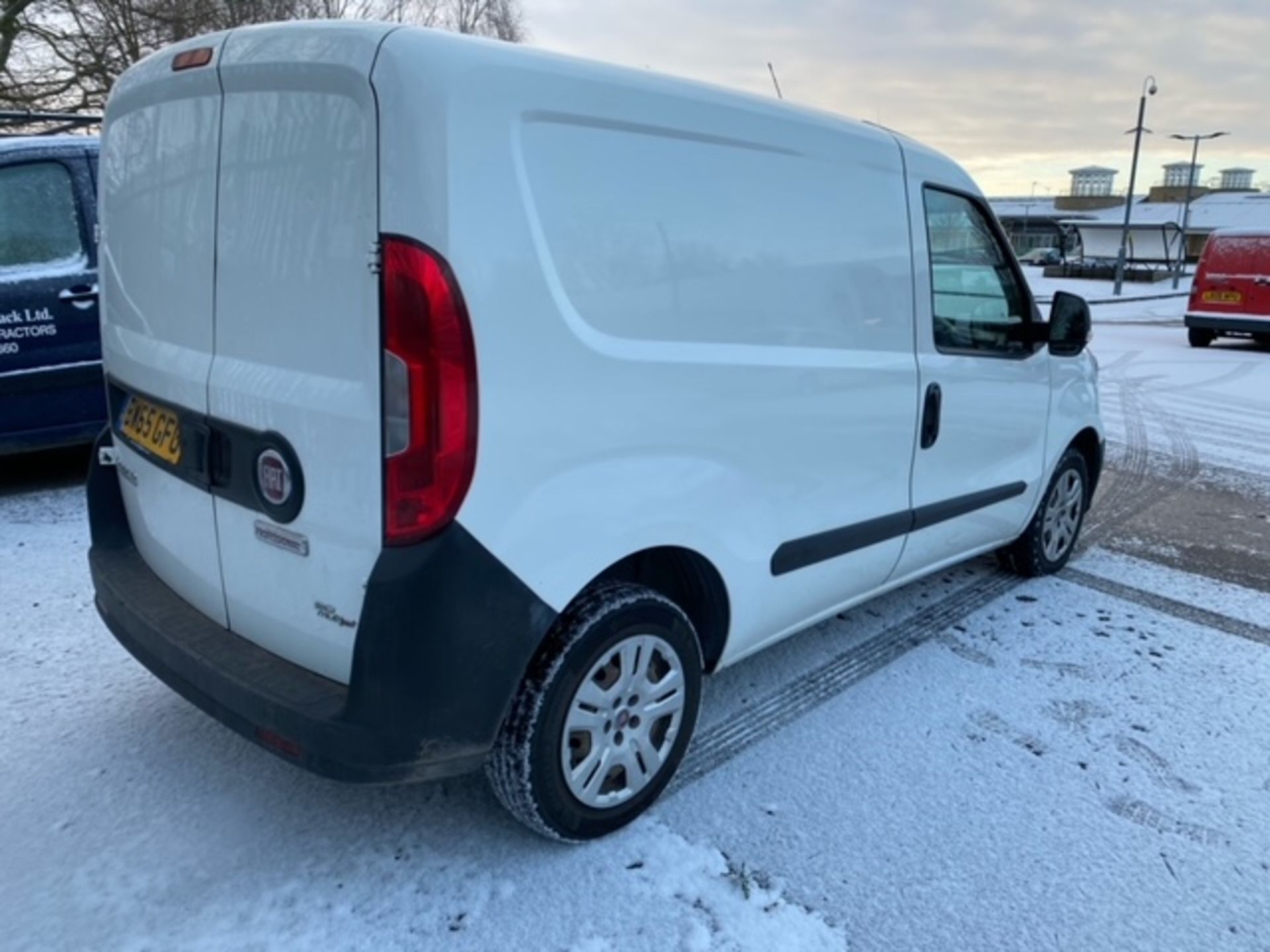 2016/65 REG FIAT DOBLO 16V MULTIJET 1.25 DIESEL WHITE PANEL VAN, SHOWING 1 FORMER KEEPER *PLUS VAT* - Image 6 of 11