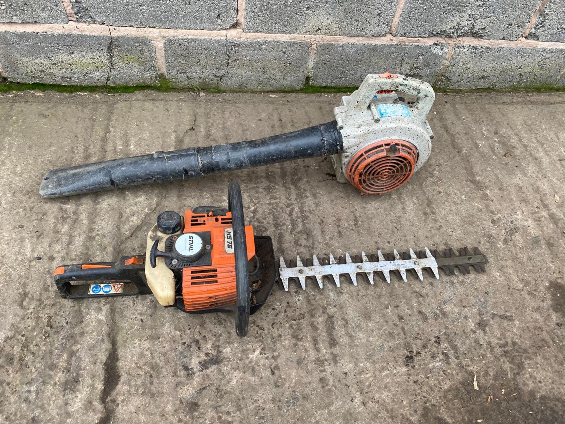 STIHL HEDGE CUTTER & BLOWER *PLUS VAT*