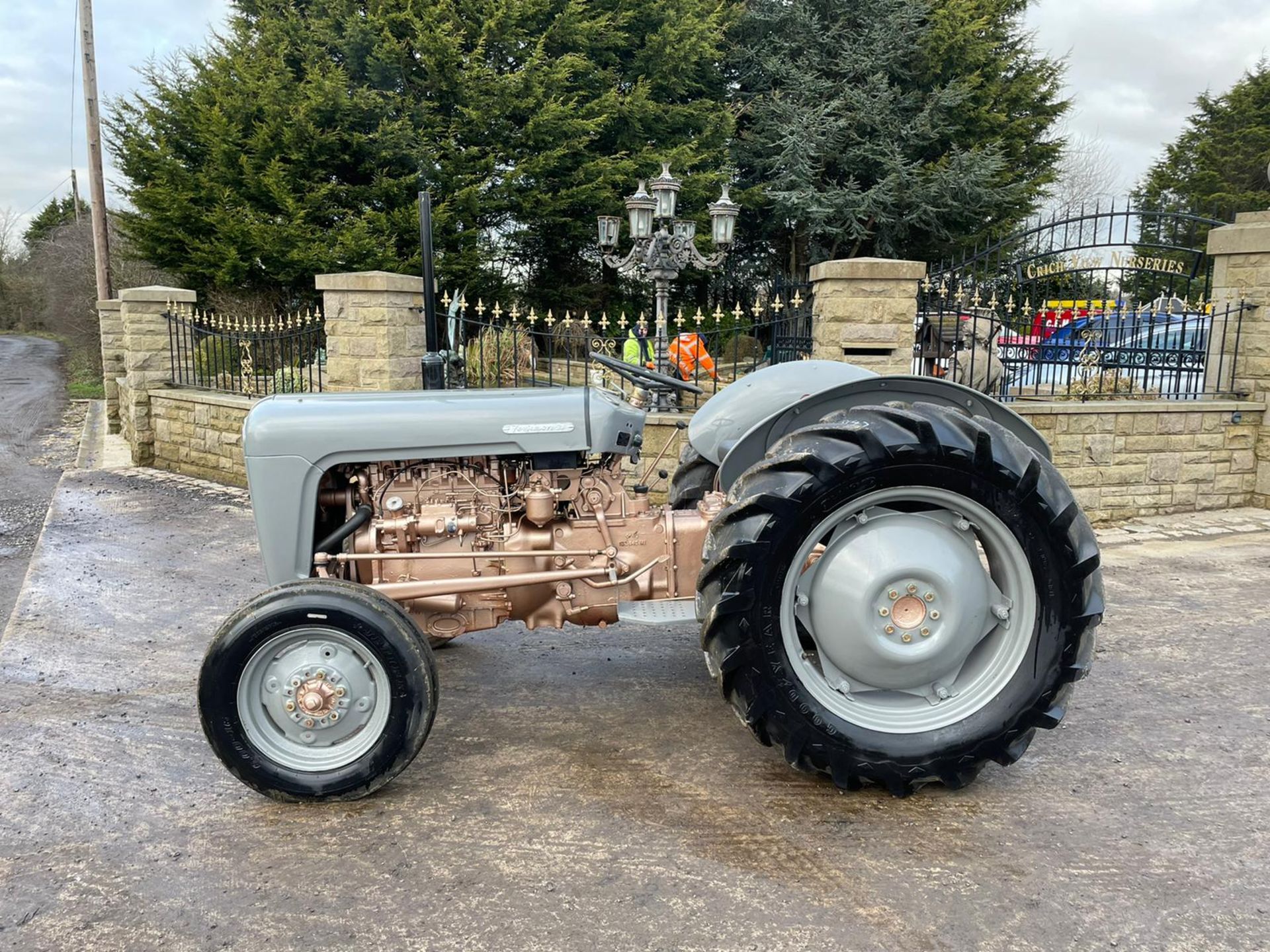 MASSEY FERGUSON 35 COMPACT TRACTOR, GREAT CONDITION, RUNS AND DRIVES *PLUS VAT* - Image 4 of 11