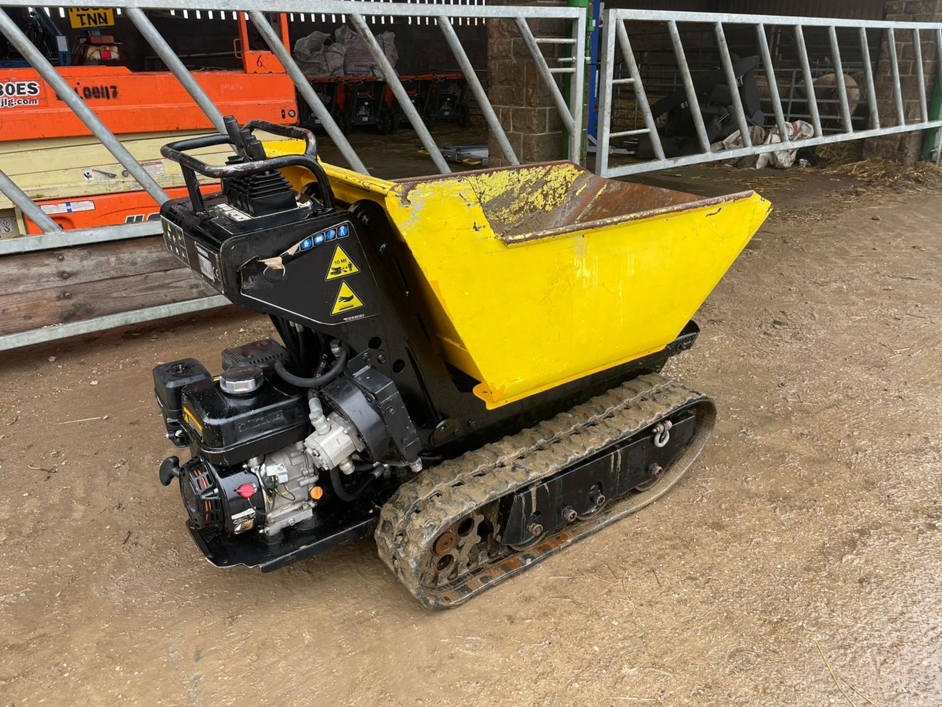 2015 CORMIDI C6.50 MINI TRACKED DUMPER, RUNS, DRIVES AND TIPS, HI TIP, PETROL ENGINE *PLUS VAT* - Image 5 of 7