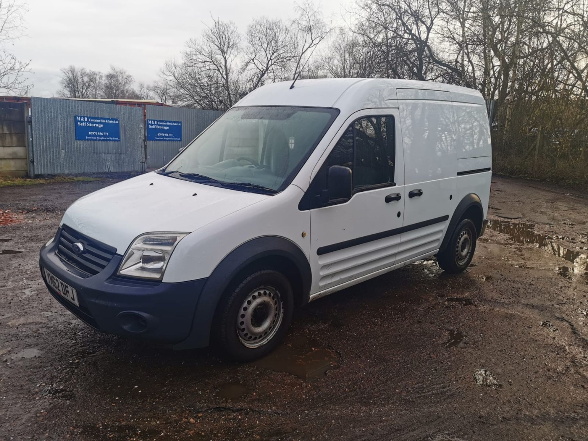 2013/62 REG FORD TRANSIT CONNECT 90 T230 1.8 DIESEL WHITE PANEL VAN, SHOWING 2 FORMER KEEPERS - Image 3 of 11