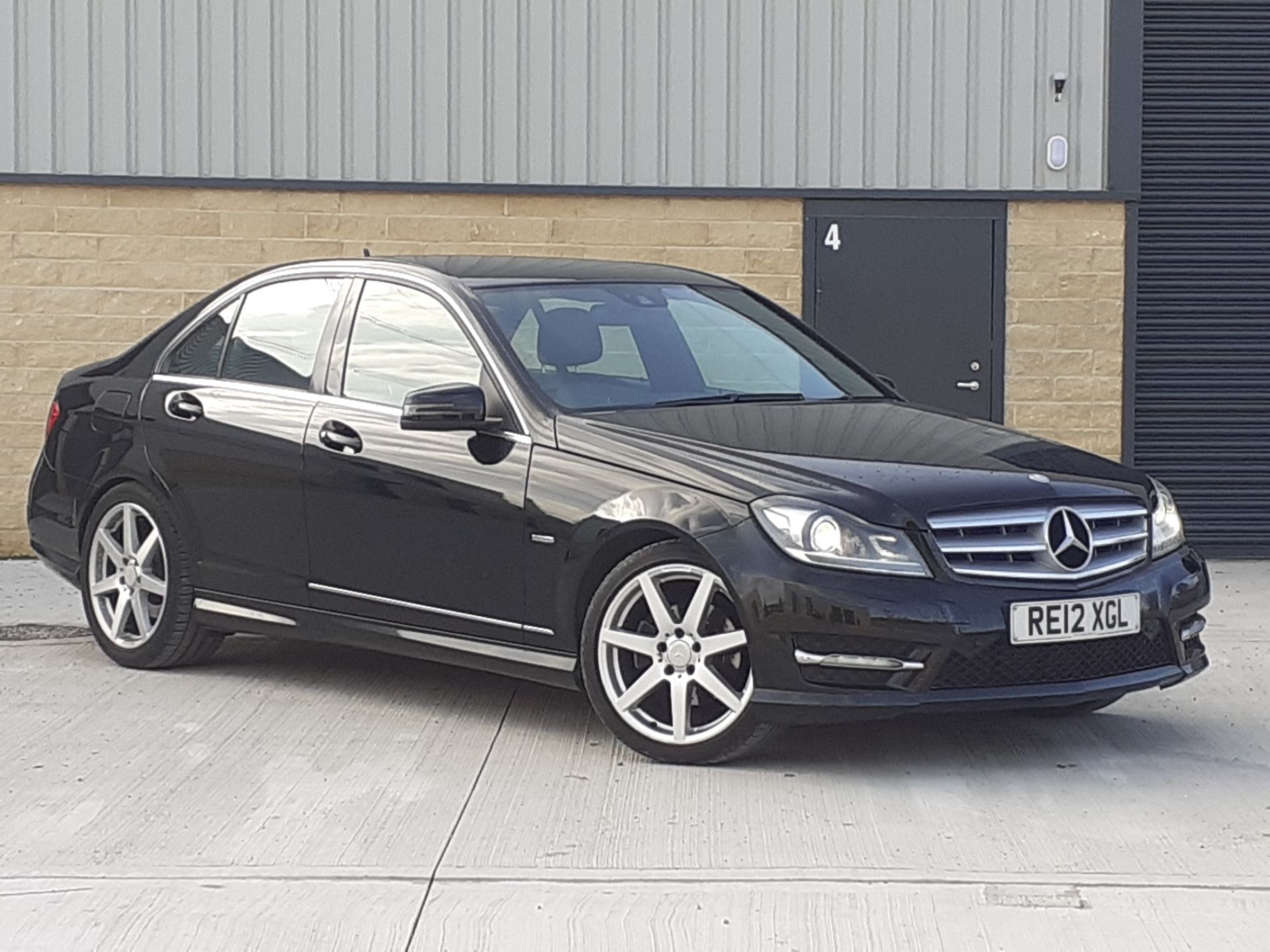 2012/12 REG MERCEDES-BENZ C200 SPORT CDI BLUE EFFIENCY 2.2 DIESEL AUTO, SHOWING 3 FORMER KEEPERS