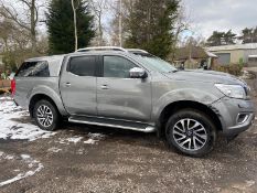 2016/65 REG NISSAN NP300 NAVARA TEKNA DCI 2.3 DIESEL GREY PICK-UP, SHOWING 1 FORMER KEEPER *PLUS VAT