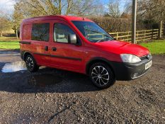 2008/08 REG VAUXHALL COMBO CDTI SWB 1.25 DIESEL RED VAN, SHOWING 0 FORMER KEEPERS *PLUS VAT*