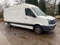 2015/65 REG VOLKSWAGEN CRAFTER CR35 TDI 2.0 DIESEL ENGINE PANEL VAN, SHOWING 1 FORMER KEEPER