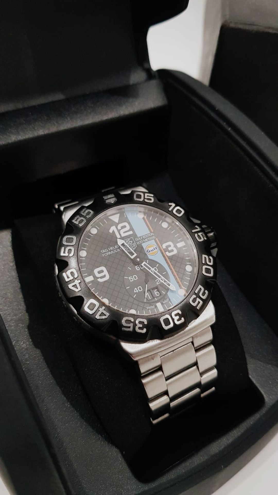 TAG HEUER GULF F1 LIMITED EDITION MENS WATCH 44mm WITH BOX AND PAPERS /GUARANTEE CARD. WAH1013 - Image 8 of 8