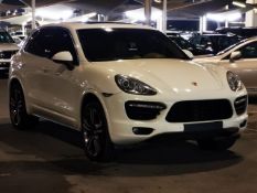 2011 PORSCHE CAYENNE TURBO ALL ORIGINAL 65,000 KM CAN SHIP VAT FREE FOR EXPORT