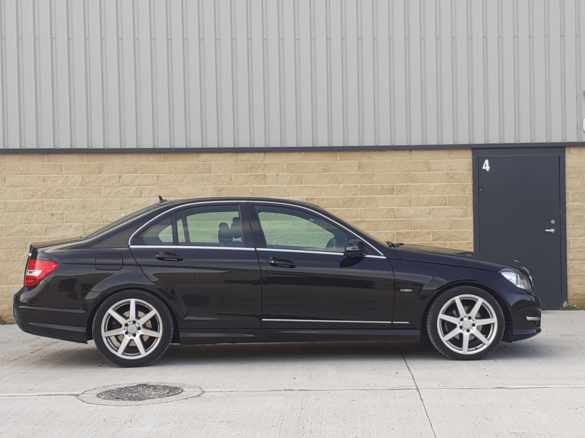 2012/12 REG MERCEDES-BENZ C200 SPORT CDI BLUE EFFIENCY 2.2 DIESEL AUTO, SHOWING 3 FORMER KEEPERS - Image 9 of 15