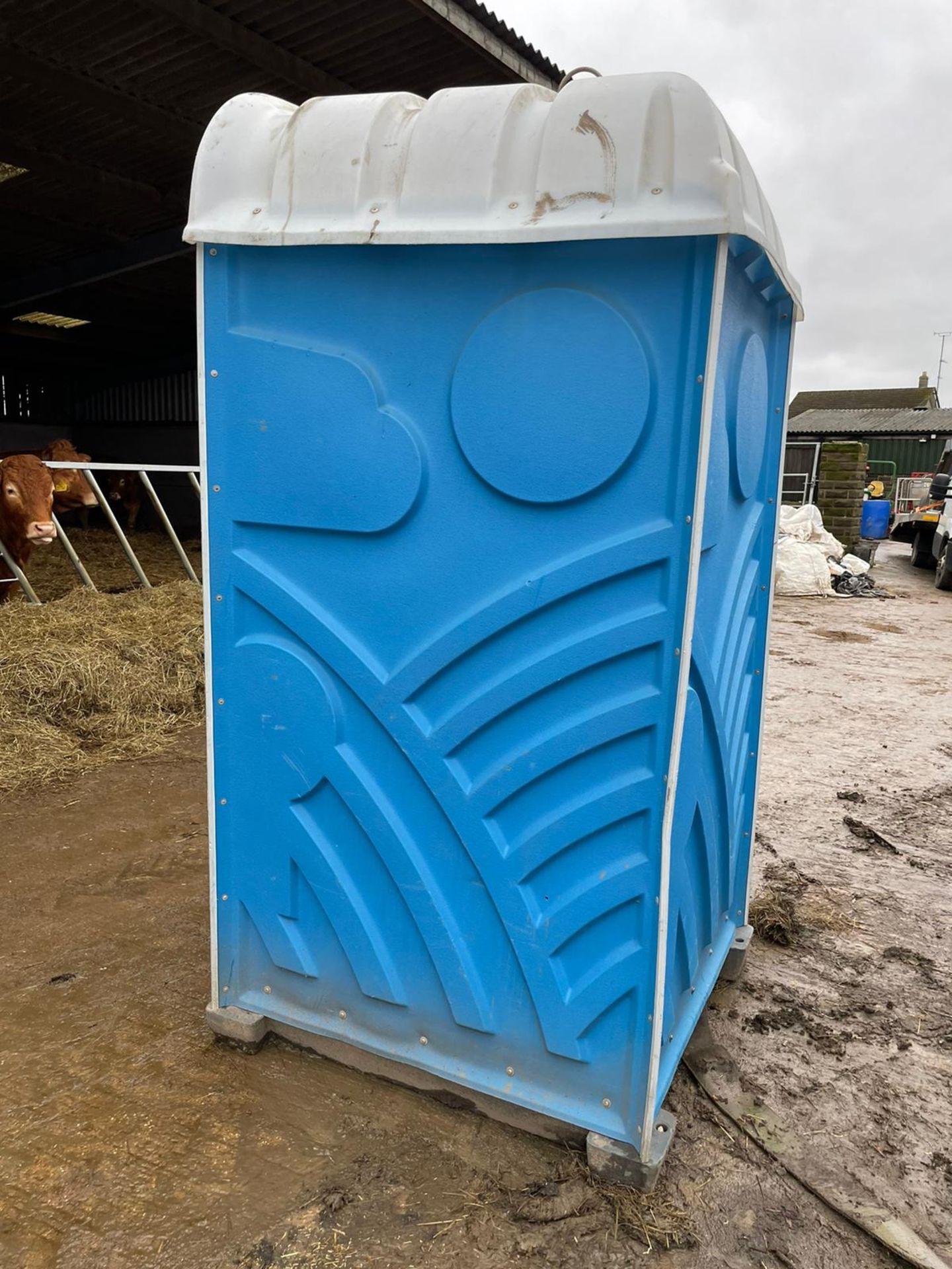 PORTALOO TOILET BLOCK *PLUS VAT* - Image 2 of 4