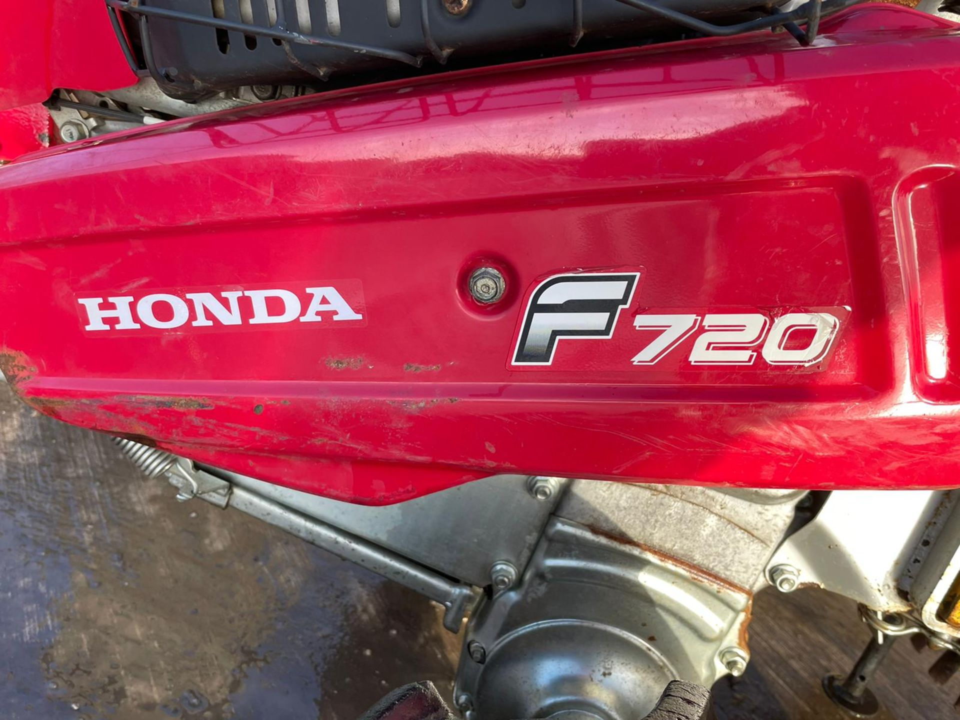 2015 HONDA F720 WITH BLEC SR3H STONE RAKE, RUNS, DRIVES AND WORKS *PLUS VAT* - Image 2 of 8