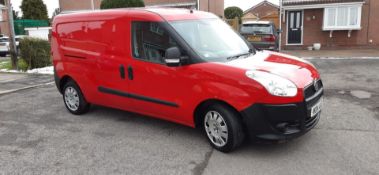 2014/14 REG FIAT DOBLO 16V MULTIJET 1.25 DIESEL RED PANEL VAN, SHOWING 0 FORMER KEEPERS *PLUS VAT*