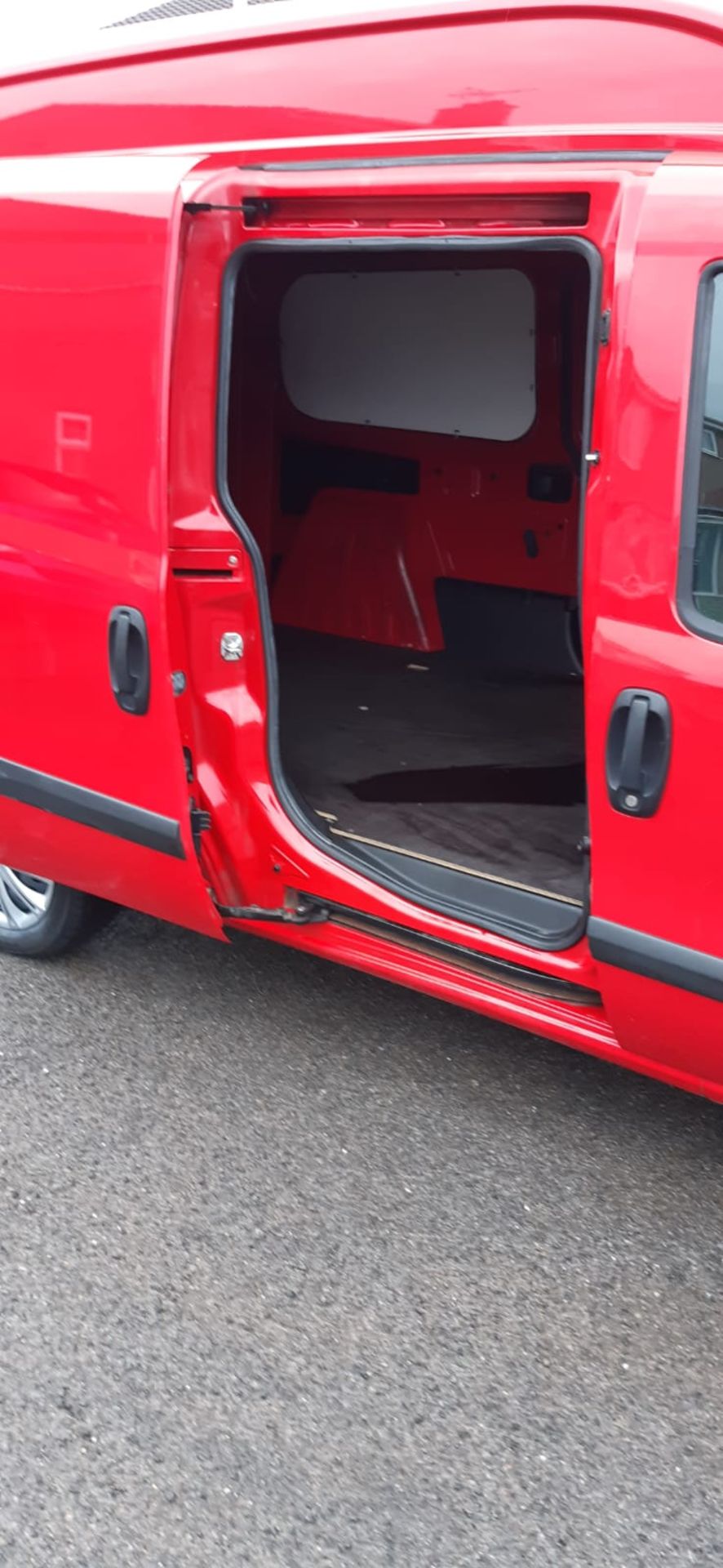 2013/63 REG FIAT DOBLO 16V XL MULTIJET LWB 1.6 DIESEL RED PANEL VAN, SHOWING 0 FORMER KEEPERS - Image 9 of 10