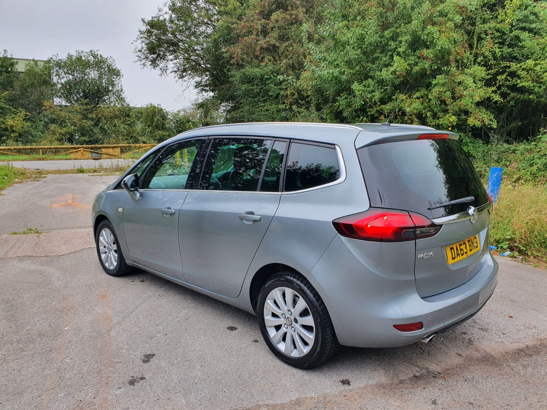 2013/63 REG VAUXHALL ZAFIRA TOURER SE CDTI 2.0 DIESEL SILVER MPV 7 SEATS, SHOWING 4 FORMER KEEPERS - Image 4 of 24