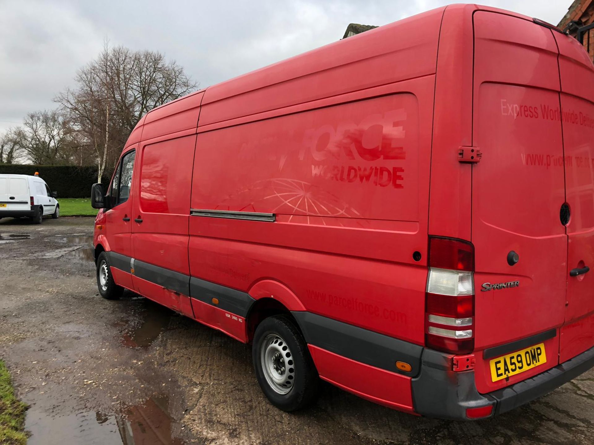 2009/59 REG MERCEDES SPRINTER 311 CDI LWB 2.2 DIESEL PANEL VAN, SHOWING 0 FORMER KEEPERS *PLUS VAT* - Image 4 of 13