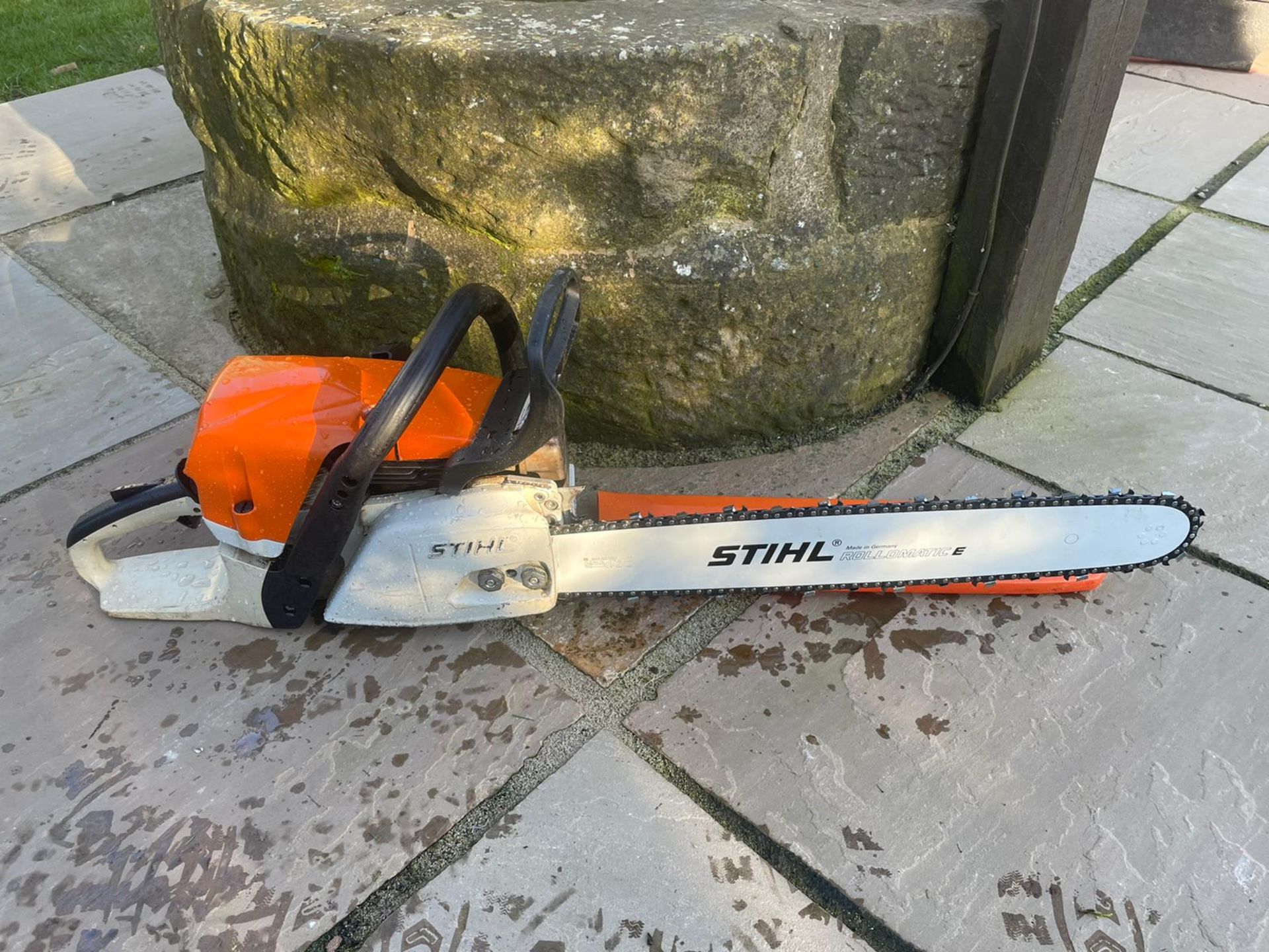 STIHL MS362C CHAINSAW, RUNS AND WORKS, IN USED BUT GREAT CONDITION, BAR COVER IS INCLUDED *NO VAT* - Image 3 of 4