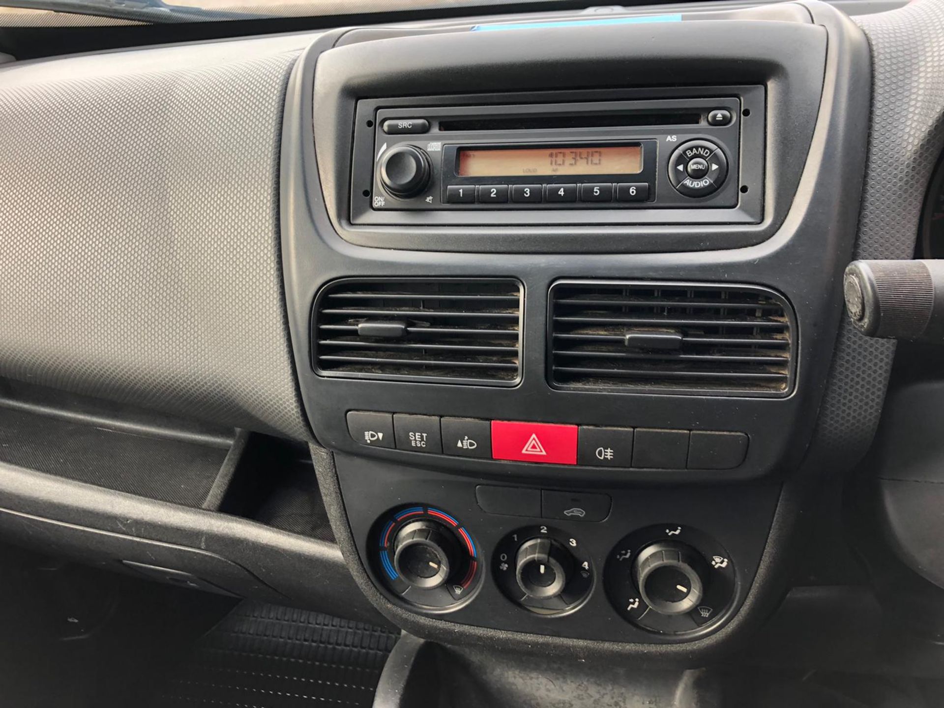 2013/63 REG FIAT DOBLO 16V XL MULTIJET LWB 1.6 DIESEL RED PANEL VAN, SHOWING 0 FORMER KEEPERS - Image 7 of 11