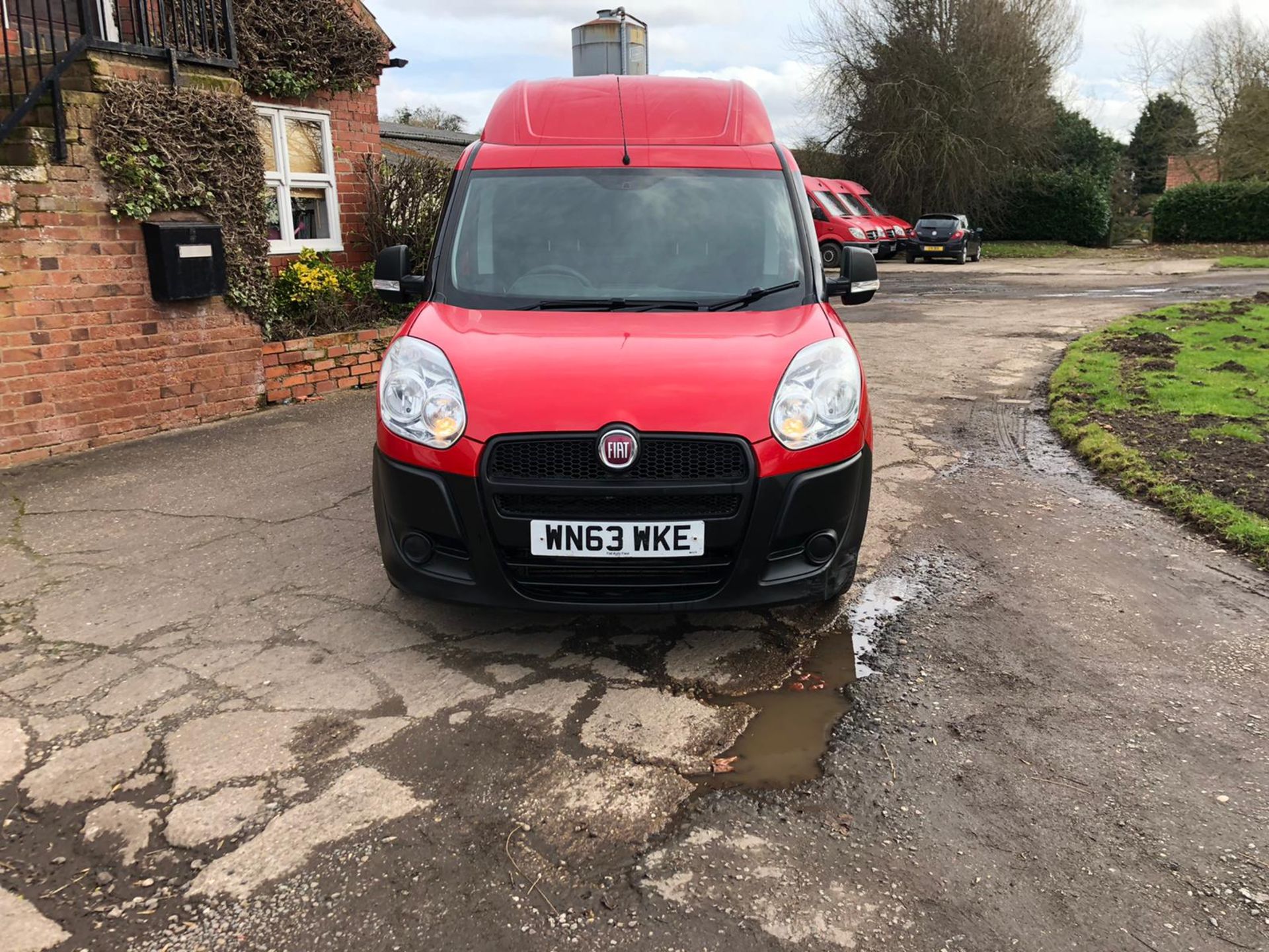 2013/63 REG FIAT DOBLO 16V XL MULTIJET LWB 1.6 DIESEL RED PANEL VAN, SHOWING 0 FORMER KEEPERS - Image 2 of 11