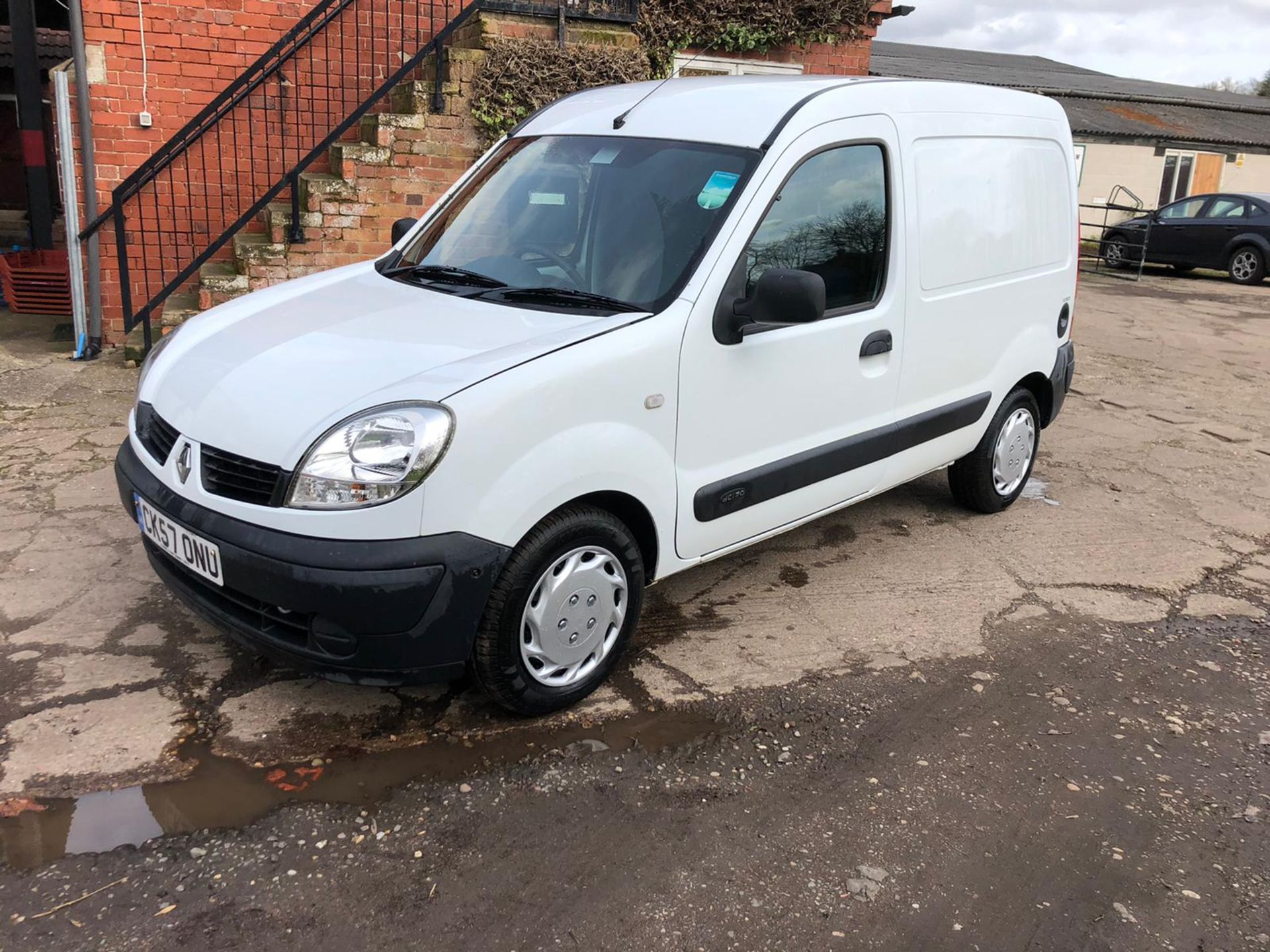 2007/57 REG RENAULT KANGOO SL17 DCI 70 1.5 DIESEL WHITE VAN, SHOWING 2 FORMER KEEPERS *NO VAT* - Image 3 of 15