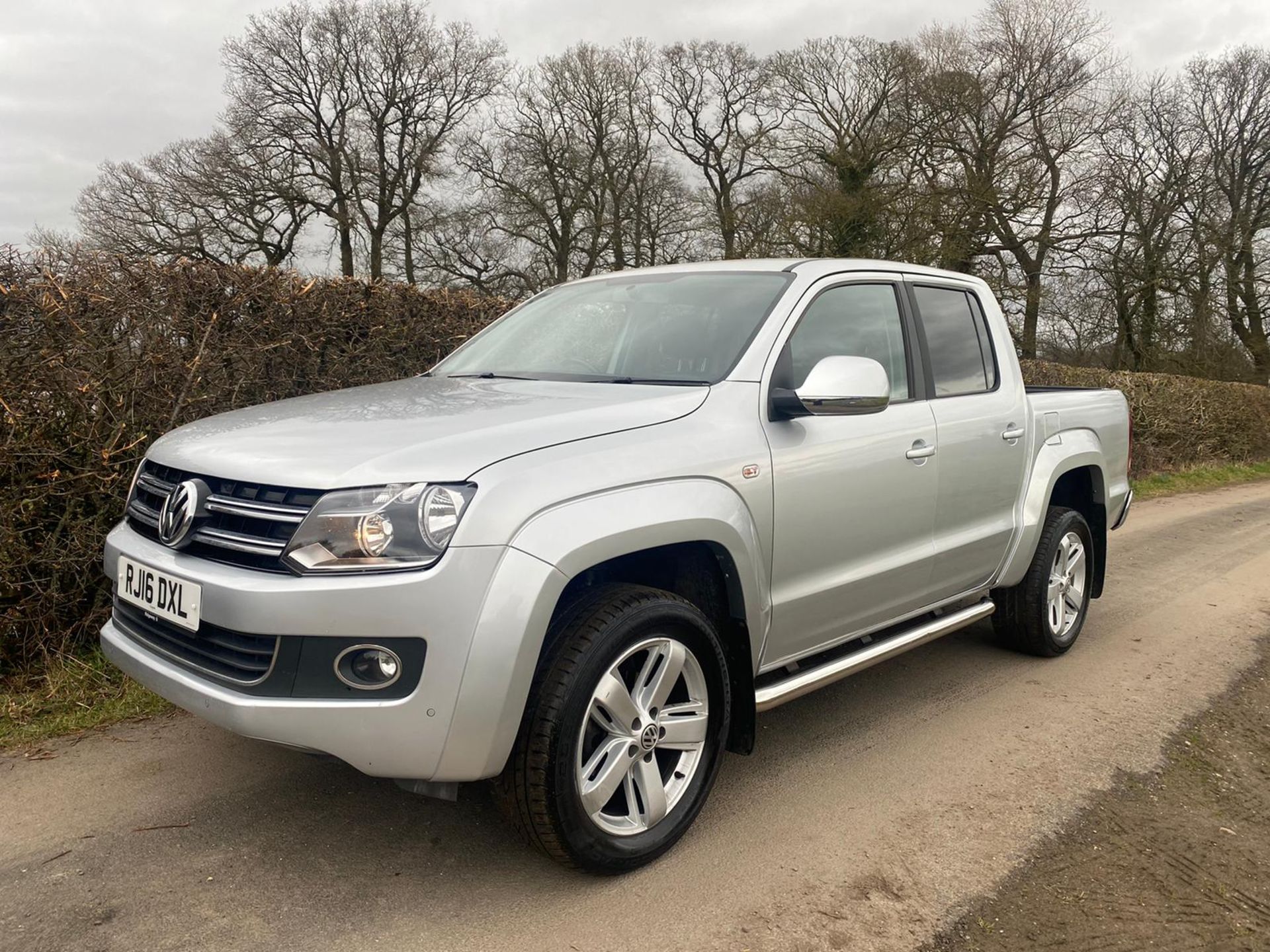 2016/16 REG VOKSWAGEN AMAROK HIGHLINE 4MOTION DC 2.0 DIESEL SILVER PICK-UP, SHOWING 0 FORMER KEEPERS - Image 2 of 12