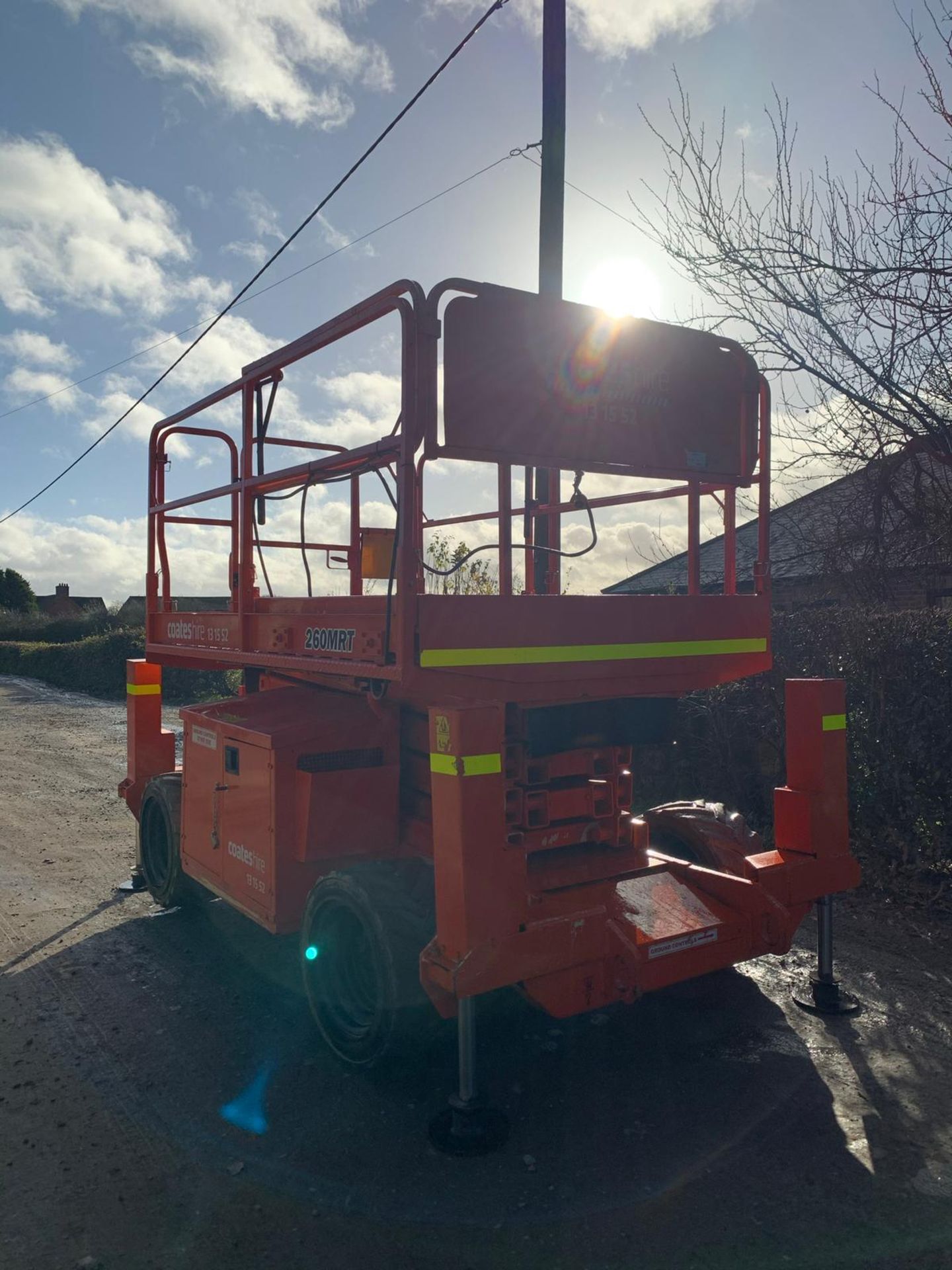 2010 JLG 260MRT SCISSOR LIFT, IN USED BUT GOOD CONDITION, 4WD, LOW 1920 HOURS *PLUS VAT* - Image 7 of 8