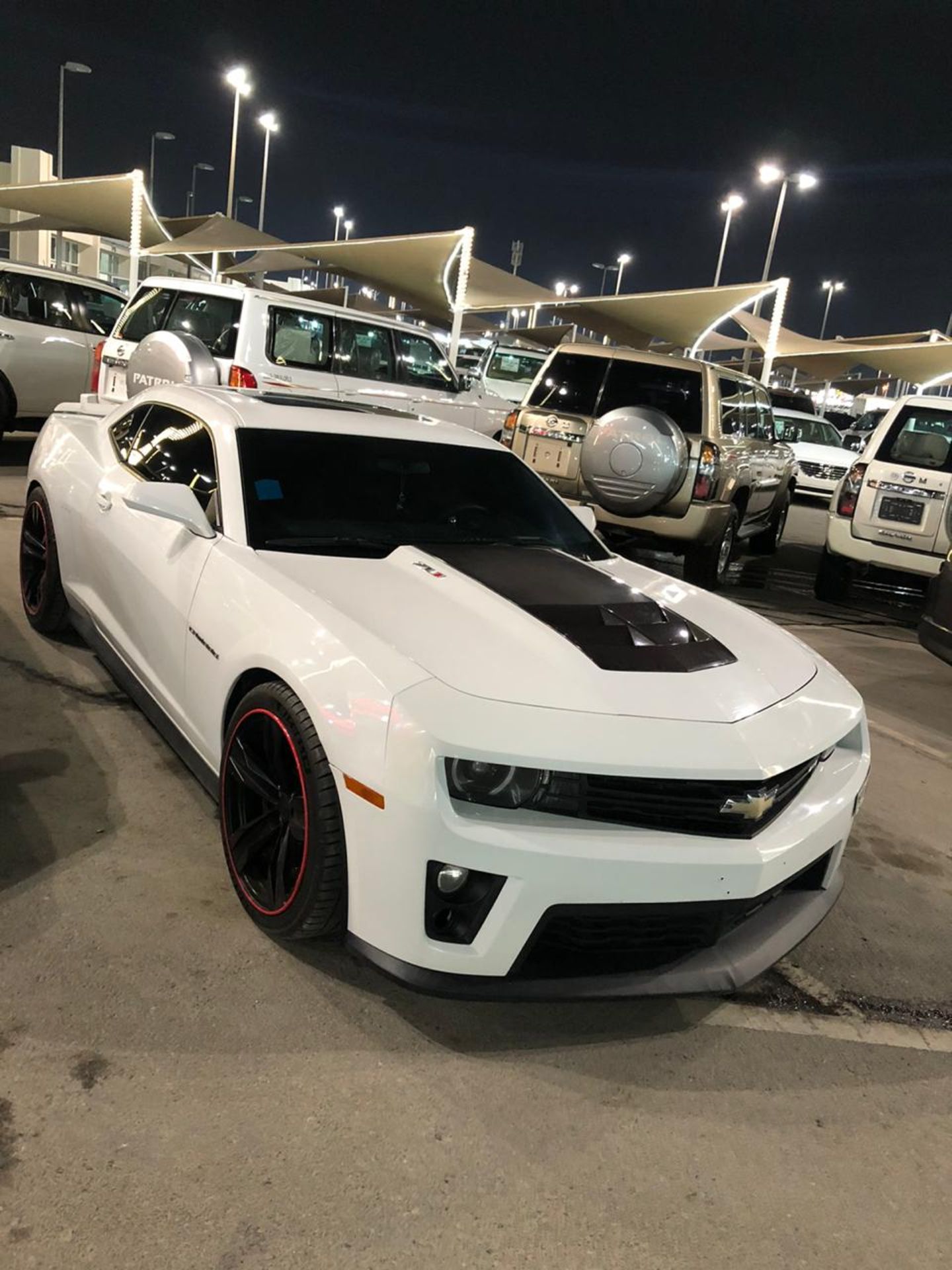 2013 Chevrolet Comaro genuine ZL1 not fake kit 55,000 km Or can export vat free.