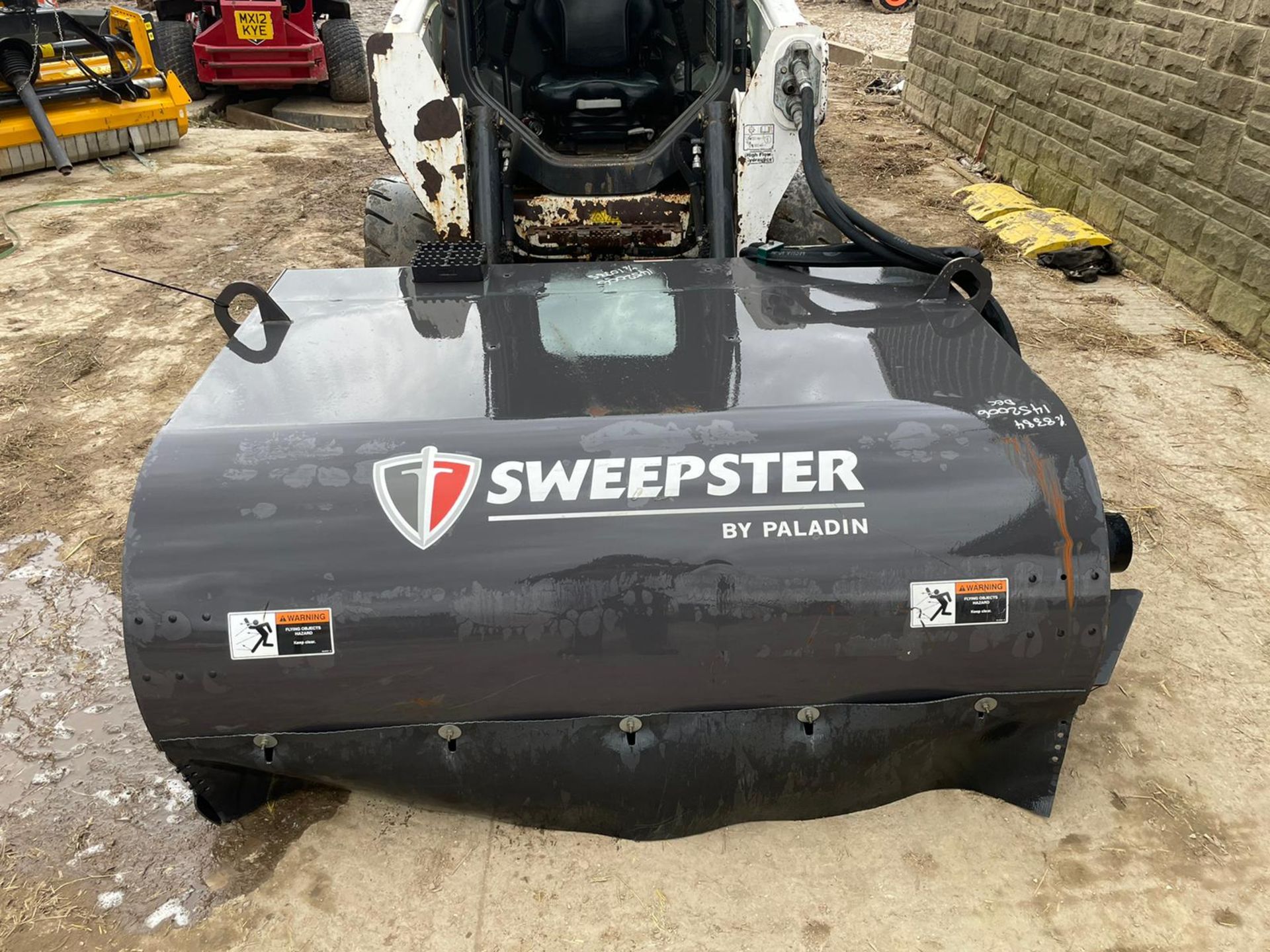 SWEEPSTER BY PALADIN, HYDRAULIC DRIVEN, EX DEMONSTRATOR - LIKE NEW, BRUSHES - LIKE NEW *PLUS VAT*