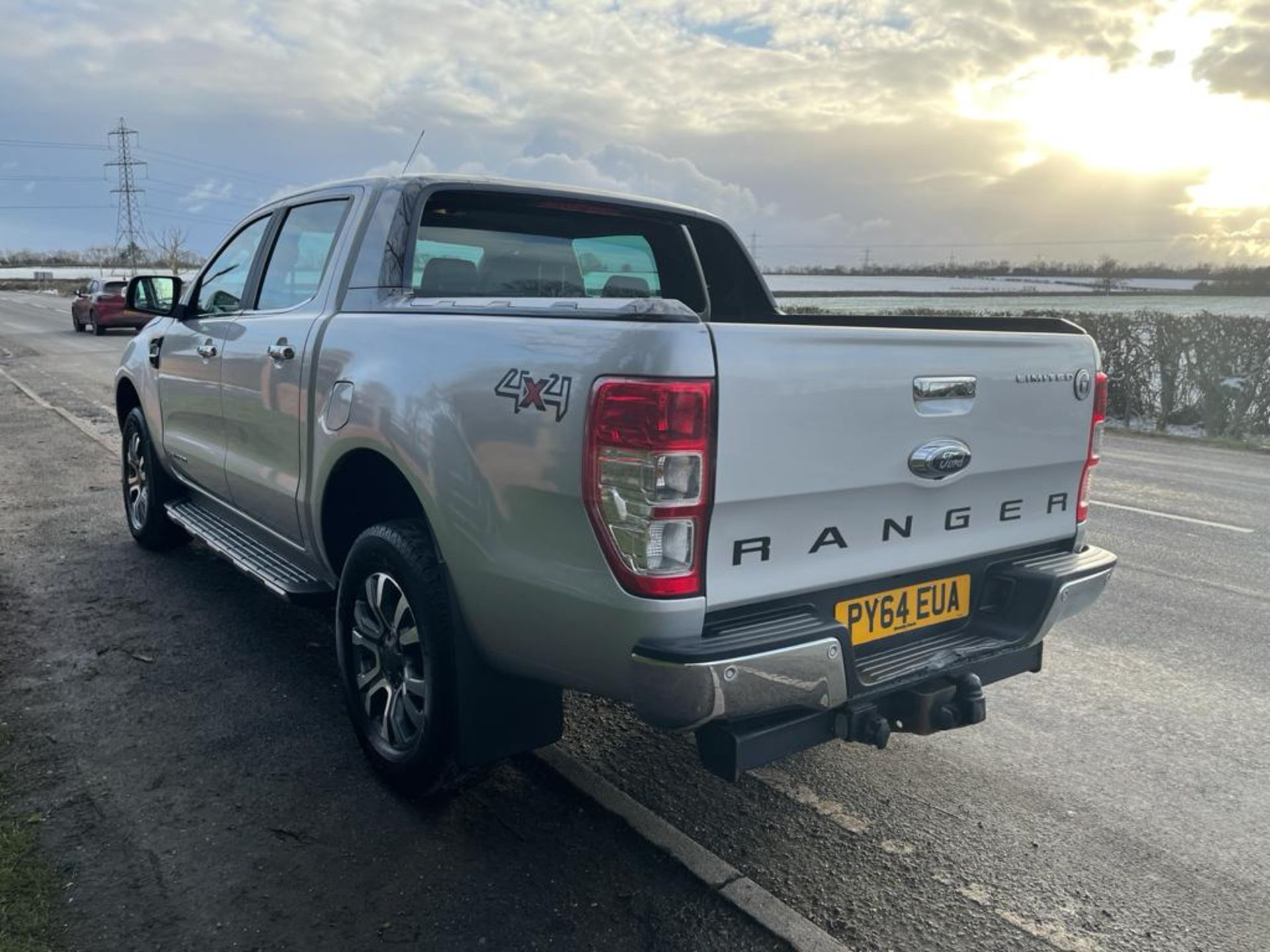 2015 REG FORD RANGER LIMITED 4X4 TDCI 2.2 DIESEL SILVER PICK-UP, SHOWING 3 FORMER KEEPERS *NO VAT - Image 7 of 23