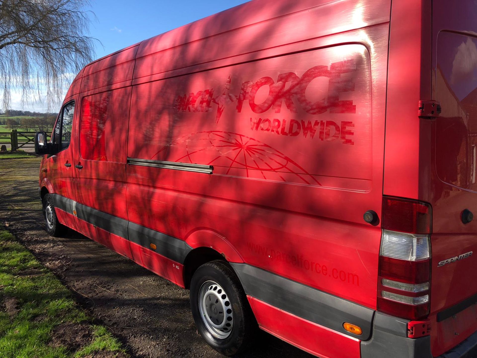 2009/59 REG MERCEDES SPRINTER 311 CDI LWB 2.2 DIESEL RED PANEL VAN, SHOWING 0 FORMER KEEPERS - Image 4 of 13